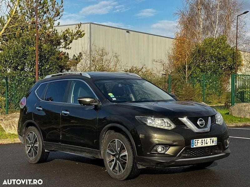 Culoarenegru Second-hand 2016 Nissan X-Trail Tekna SUV | 10.990 EUR (Preț OK) - Imagine 1/4