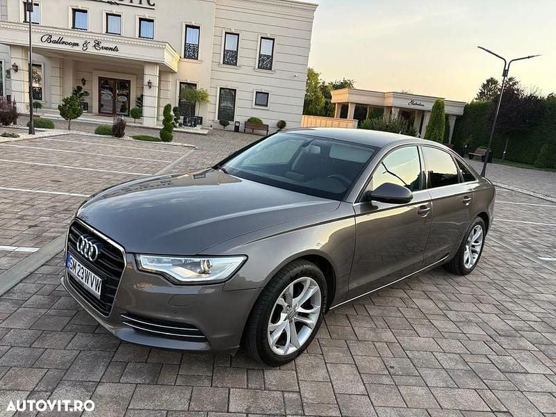 Culoaregri Utilizat 2014 Audi A6 Berlinǎ | 10.999 EUR (Preț bun) - Imagine 1/4