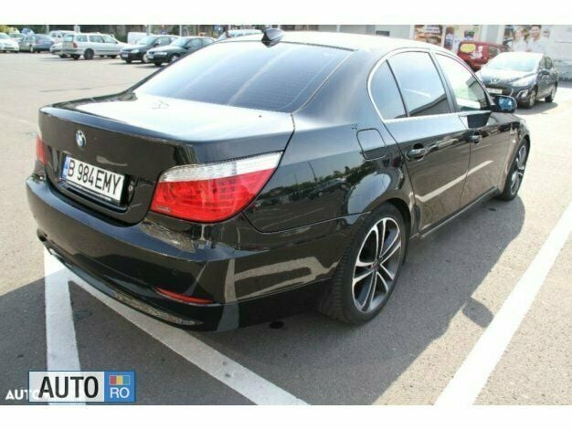 Second-hand BMW 520 150 CP (110 kW) 2007 Negru Berlinǎ