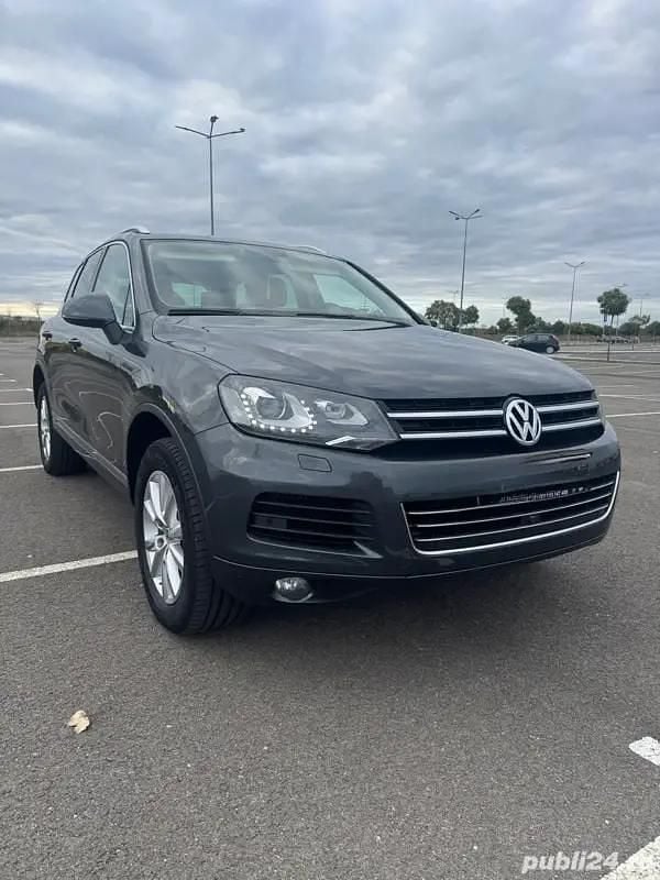 Second-hand VW Touareg 245 CP (180 kW) 2012 Gri SUV