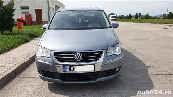 Gri Utilizat 2008 VW Touran Monovolum | 4.100 EUR (Preț OK) - Imagine 1/4
