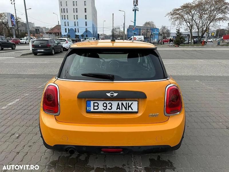 Second-hand Mini ONE 75 CP (55 kW) 2015 Portocaliu Hatchback