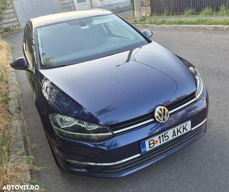 Culoarealbastru Utilizat 2018 VW Golf Coupe | 9.300 EUR (Preț bun) - Imagine 1/4