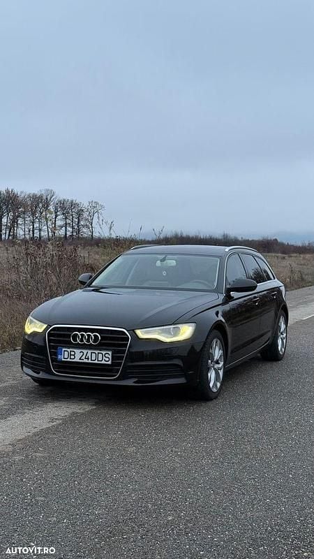 Culoarenegru Utilizat 2013 Audi A6 Break | 9.900 EUR (Preț bun) - Imagine 1/4