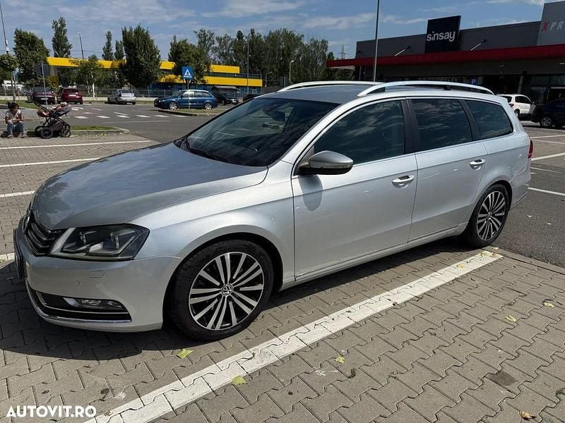 Culoaregri Utilizat 2012 VW Passat Highline Break | 7.900 EUR (Preț OK) - Imagine 1/4