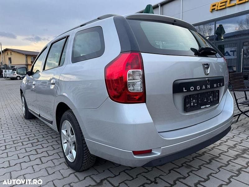 Second-hand Dacia Logan Prestige 90 CP (66 kW) 2014 Culoareargint Break