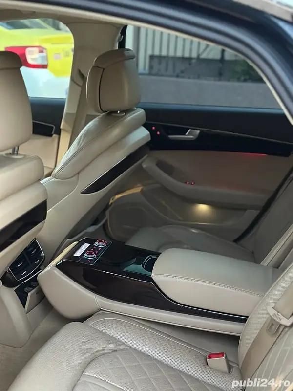 Second-hand Audi A8 250 CP (183 kW) 2013 Berlinǎ