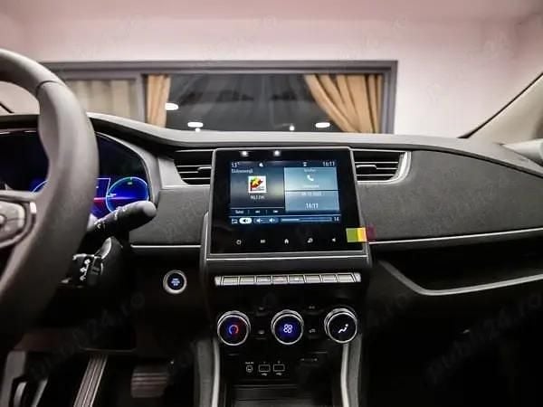 Alb Utilizat 2021 Renault Zoe Hatchback | 11.200 EUR (Super Preț) - Imagine 1/4