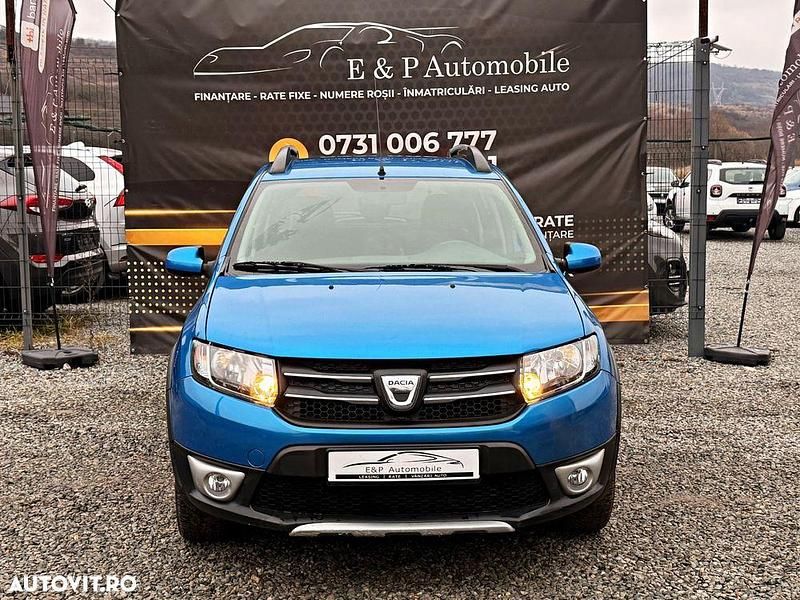 Second-hand Dacia Sandero Celebration 90 CP (66 kW) 2014 Culoarealbastru