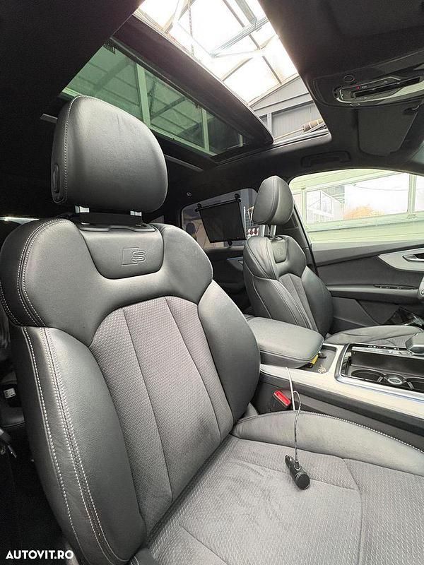 Second-hand Audi Q7 S-Line 340 CP (250 kW) 2022 Culoaregri SUV