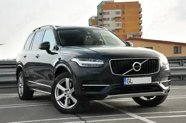 Albastru Utilizat 2017 Volvo XC90 SUV | 27.000 EUR (Preț OK) - Imagine 1/4