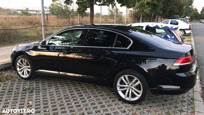 Second-hand VW Passat Comfortline 150 CP (110 kW) 2015 Culoarenegru Berlinǎ