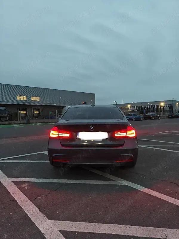 Second-hand BMW 330e Shadowline 252 CP (185 kW) 2016 Berlinǎ