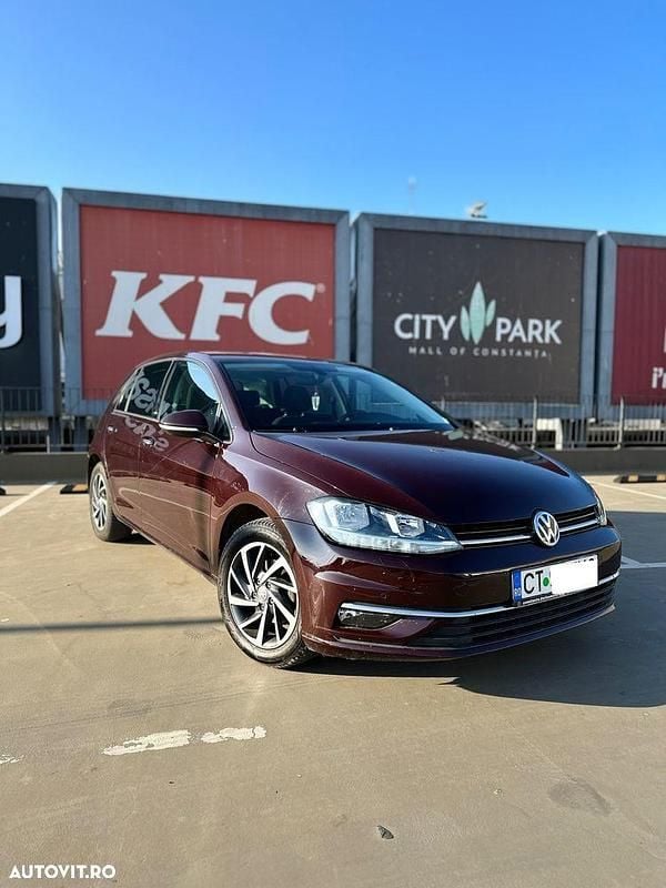 Culoarealte culori Utilizat 2018 VW Golf VII Trendline | 10.999 EUR (Preț OK) - Imagine 1/4