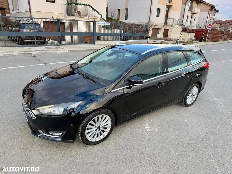 Second-hand Ford Focus Titanium 120 CP (88 kW) 2017 Negru Break