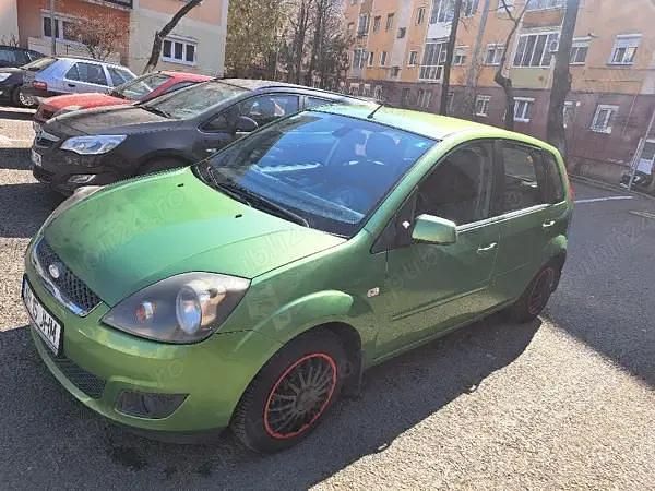 Second-hand Ford Fiesta 65 CP (47 kW) 2008 Verde Hatchback