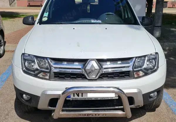 Alb Utilizat 2014 Dacia Duster SUV | 7.150 EUR (Preț bun) - Imagine 1/4