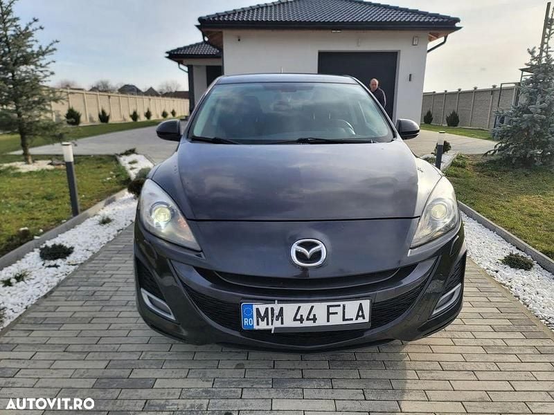 Culoarenegru Utilizat 2010 Mazda 3 Sports-Line Hatchback | 4.800 EUR (Super Preț) - Imagine 1/4