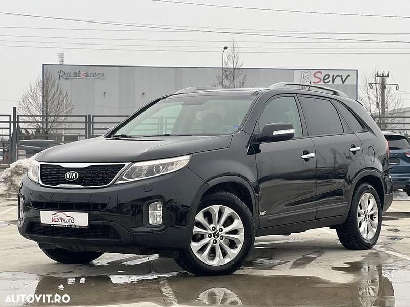 Second-hand Kia Sorento Classic 197 CP (144 kW) 2013 Culoarenegru SUV