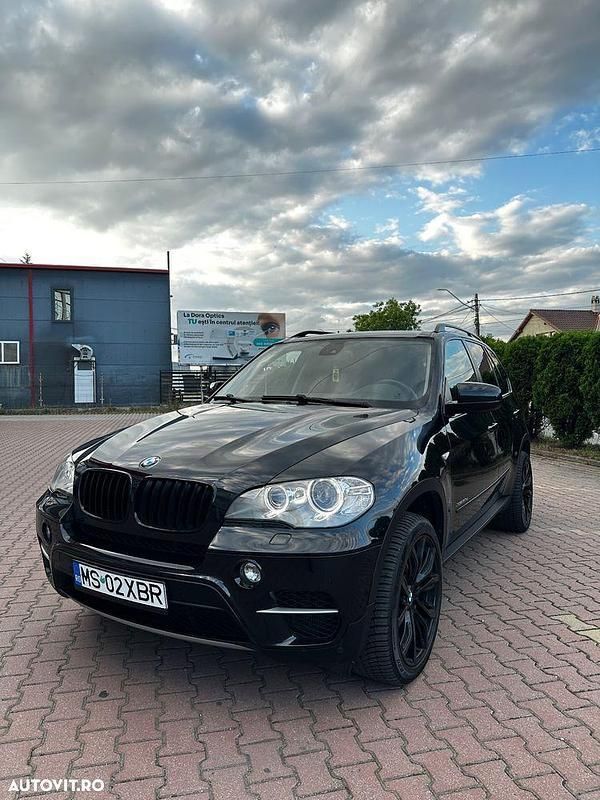 Negru Utilizat 2013 BMW X5 SUV | 14.400 EUR (Preț OK) - Imagine 1/4