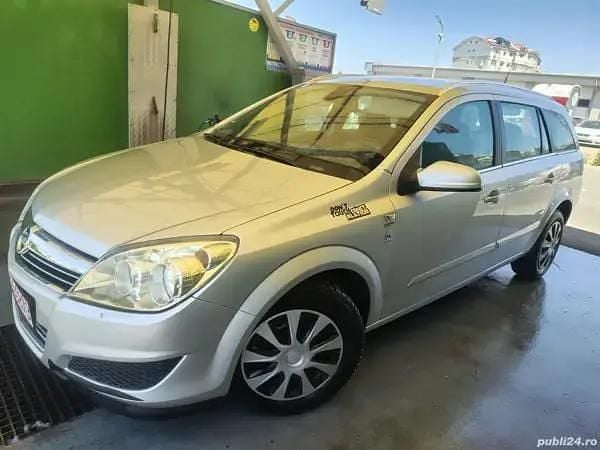 Utilizat 2010 Opel Astra Break | 2.300 EUR (Preț OK) - Imagine 1/4