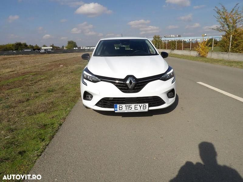 Culoarealb Utilizat 2022 Renault Clio V Hatchback | 14.800 EUR (Preț OK) - Imagine 1/4