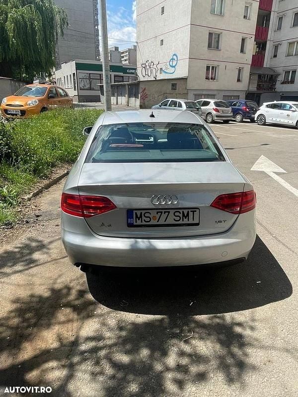 Second-hand Audi A4 160 CP (117 kW) 2008 Culoaregri Berlinǎ