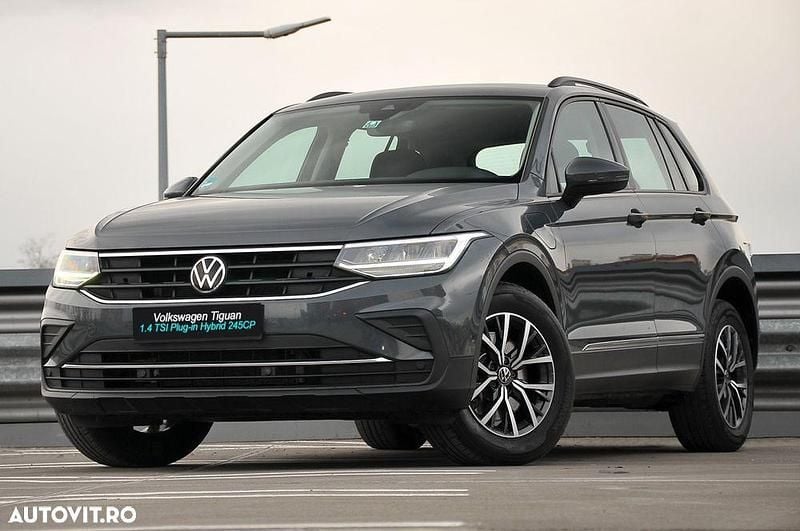 Culoaregri Utilizat 2022 VW Tiguan Life SUV | 21.990 EUR - Imagine 1/4