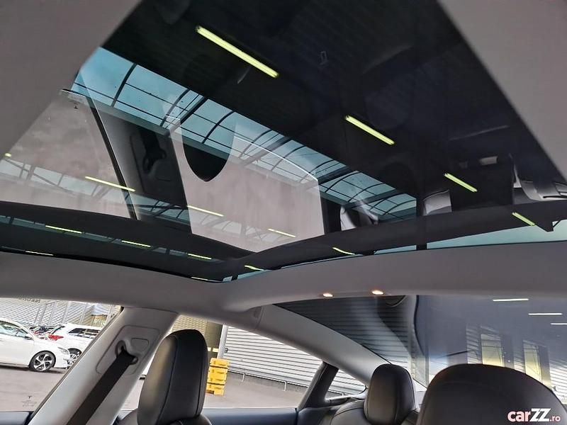 Second-hand Tesla Model 3 Standard Range 239 kW (325 CP) 2020 Berlinǎ