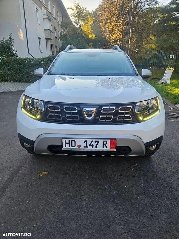 Culoarealb Utilizat 2019 Dacia Duster Prestige SUV | 11.890 EUR (Preț OK) - Imagine 1/4