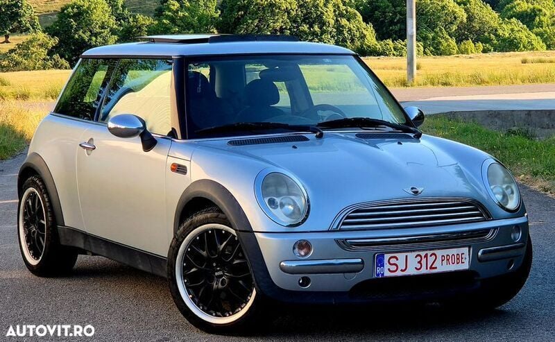 Argint Utilizat 2006 Mini ONE Hatchback | 2.390 EUR - Imagine 1/4