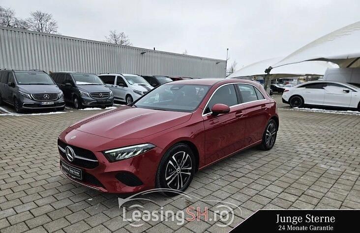 Roșu Utilizat 2023 Mercedes A200 Progressive | 34.000 EUR (Preț OK) - Imagine 1/4