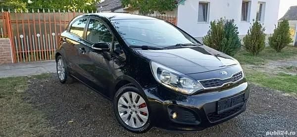 Utilizat 2012 Kia Rio Hatchback | 3.500 EUR - Imagine 1/4