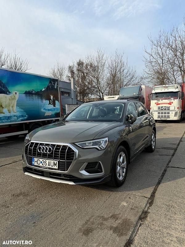 Culoaregri Utilizat 2019 Audi Q3 Advanced SUV | 26.300 EUR (Preț bun) - Imagine 1/4