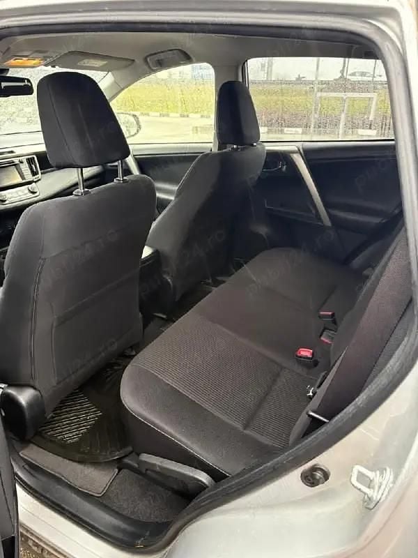 Second-hand Toyota RAV4 150 CP (110 kW) 2013 SUV