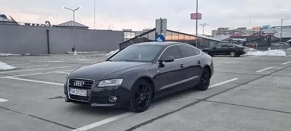 Second-hand Audi A5 S-Line 211 CP (155 kW) 2011 Berlinǎ