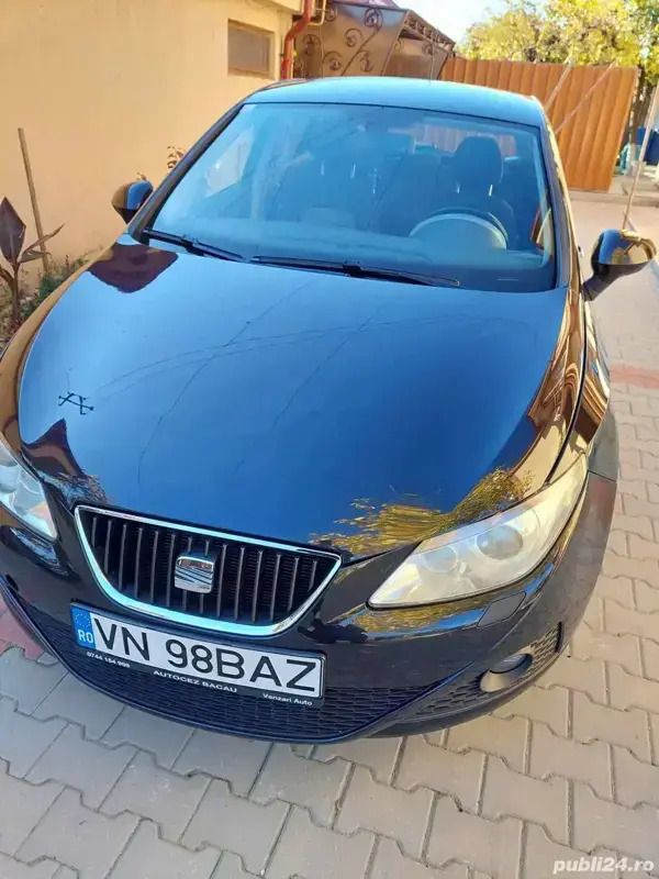 Negru Utilizat 2010 Seat Ibiza Berlinǎ | 4.000 EUR - Imagine 1/2