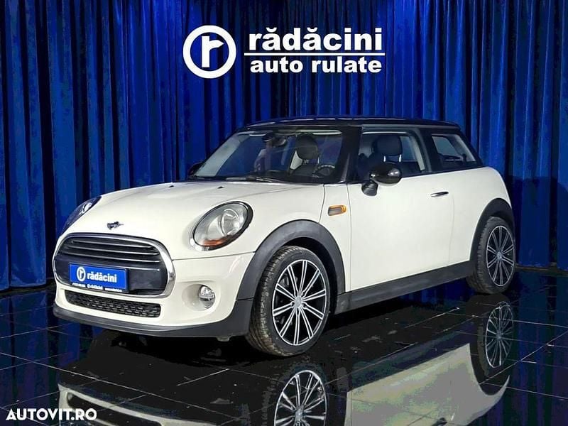 Second-hand Mini Cooper 136 CP (100 kW) 2015 Culoarealb Hatchback