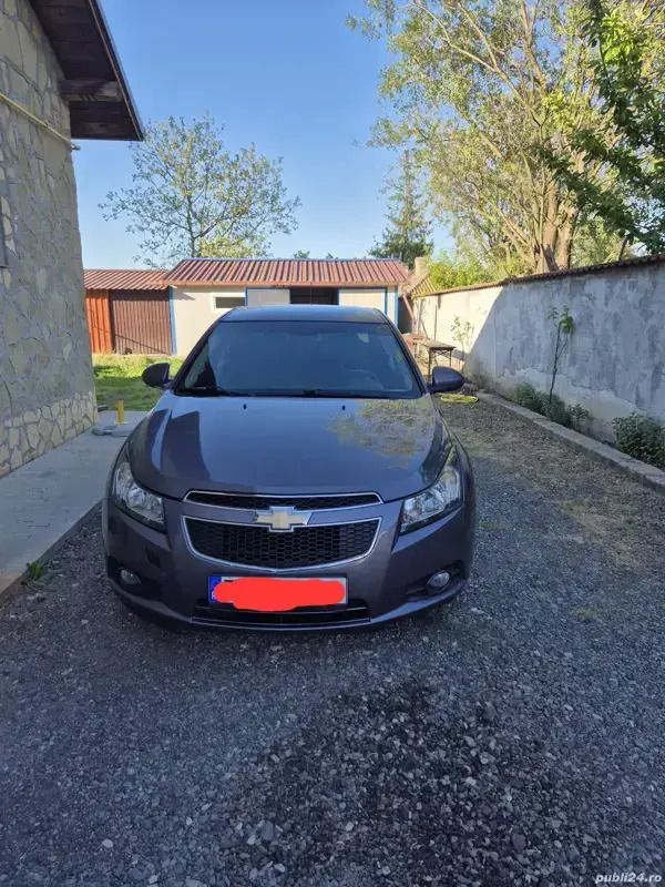 Utilizat 2014 Chevrolet Cruze Berlinǎ | 4.300 EUR - Imagine 1/4
