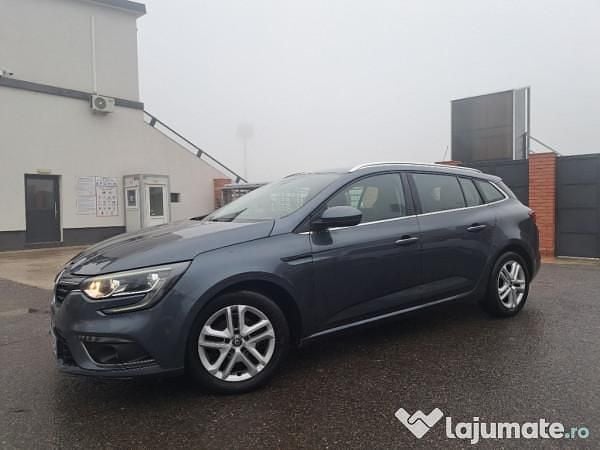 Gri Utilizat 2019 Renault Mégane GrandTour Break | 9.700 EUR (Preț bun) - Imagine 1/4