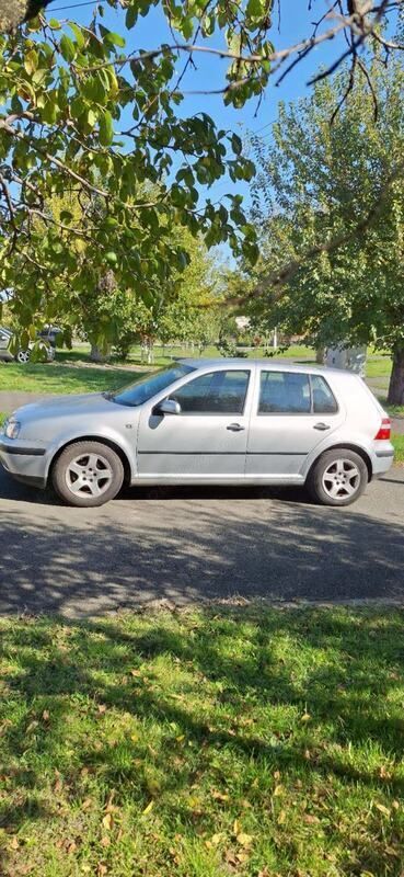 Second-hand VW Golf IV 75 CP (55 kW) 2002 Gri Berlinǎ