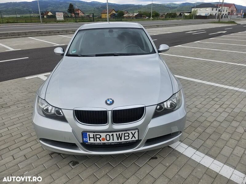 Gri Utilizat 2007 BMW 318 Berlinǎ | 3.900 EUR (Preț OK) - Imagine 1/4