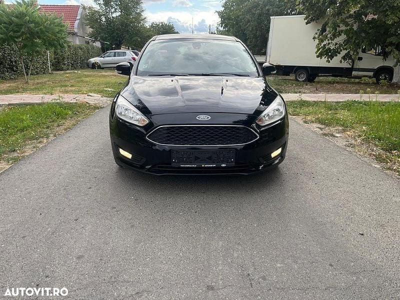 Culoarenegru Utilizat 2017 Ford Focus Active | 6.900 EUR (Super Preț) - Imagine 1/4