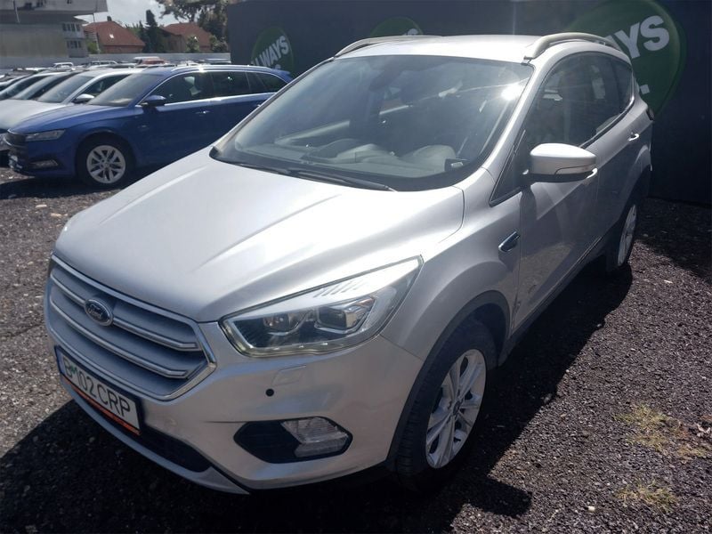 Argintiu Utilizat 2017 Ford Kuga ST-Line SUV | 13.750 EUR (Preț OK) - Imagine 1/4