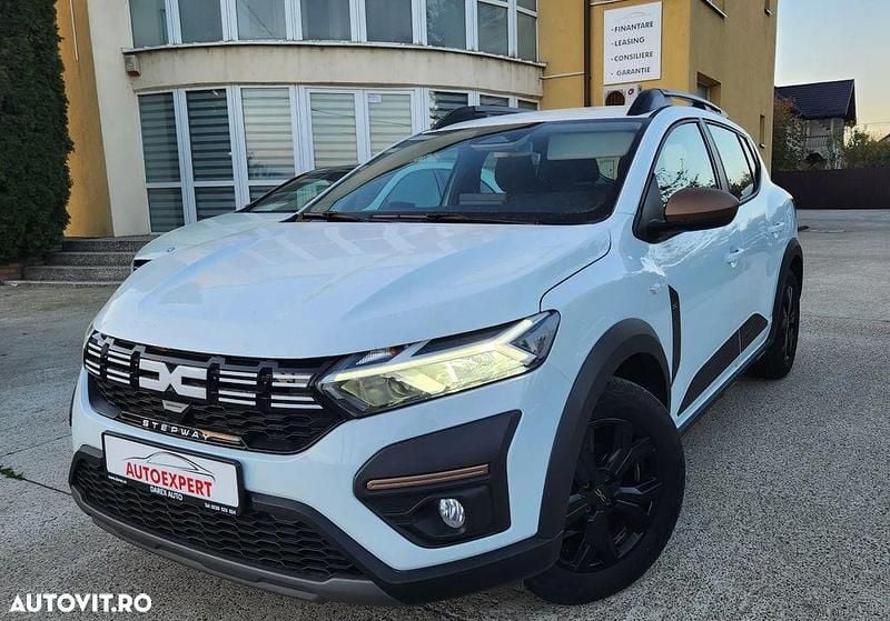 Culoarealb Utilizat 2024 Dacia Sandero Extreme Hatchback | 14.681 EUR (Puțin scump) - Imagine 1/4