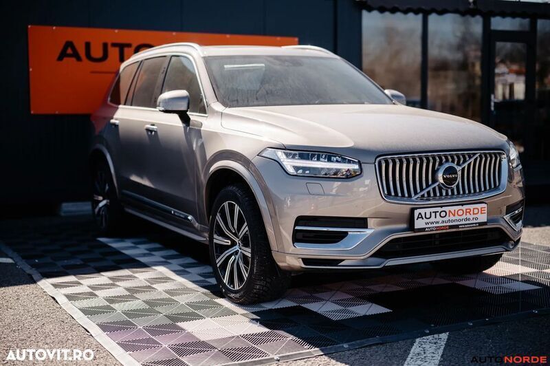 Bej Utilizat 2021 Volvo XC90 Inscription SUV | 48.990 EUR (Preț OK) - Imagine 1/4