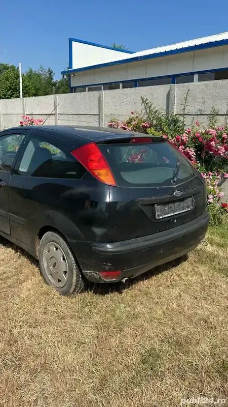 Utilizat 2005 Ford Focus Coupe | 2.000 EUR (Puțin scump) - Imagine 1/3