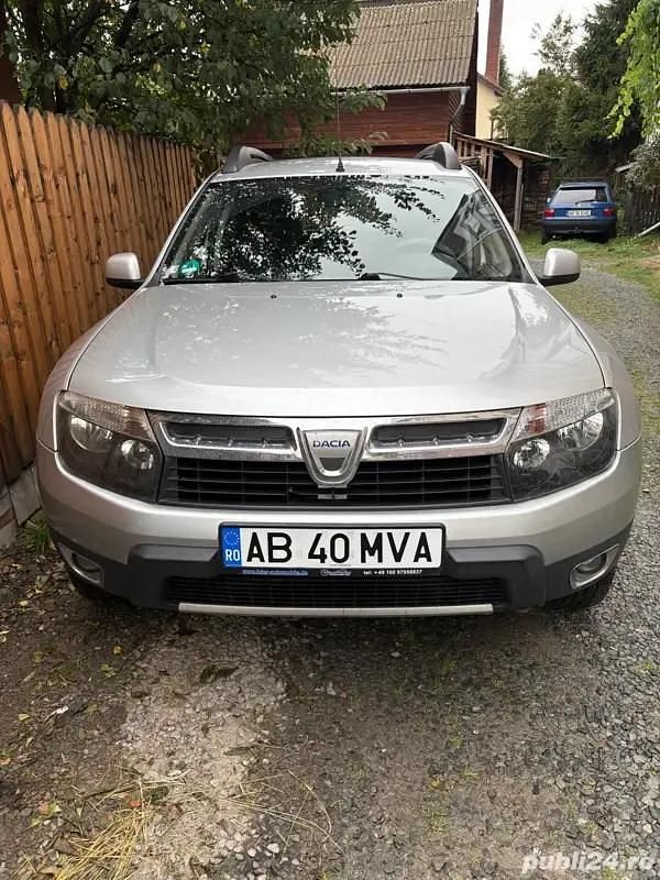Gri Utilizat 2011 Dacia Duster SUV | 7.900 EUR (Preț OK) - Imagine 1/4