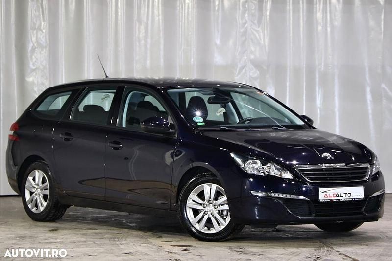 Second-hand Peugeot 308 Active 120 CP (88 kW) 2015 Culoarealbastru Break