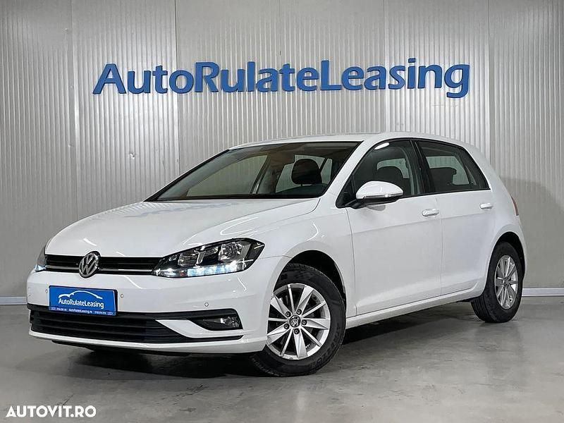 Alb Utilizat 2020 VW Golf VII Trendline Hatchback | 14.590 EUR (Preț OK) - Imagine 1/4